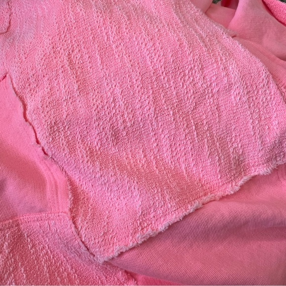 Free People We The Free So Fresh Pink Boho Frayed Shirt Kimono Hoodie M/L - Picture 15 of 16